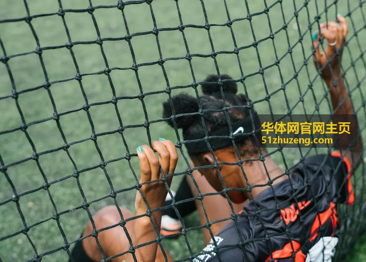 华体网官网主页赛事数据与场馆运营调度画面